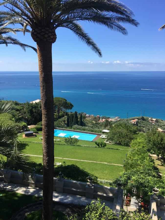Villa Riviera Resort Lavagna Exteriér fotografie