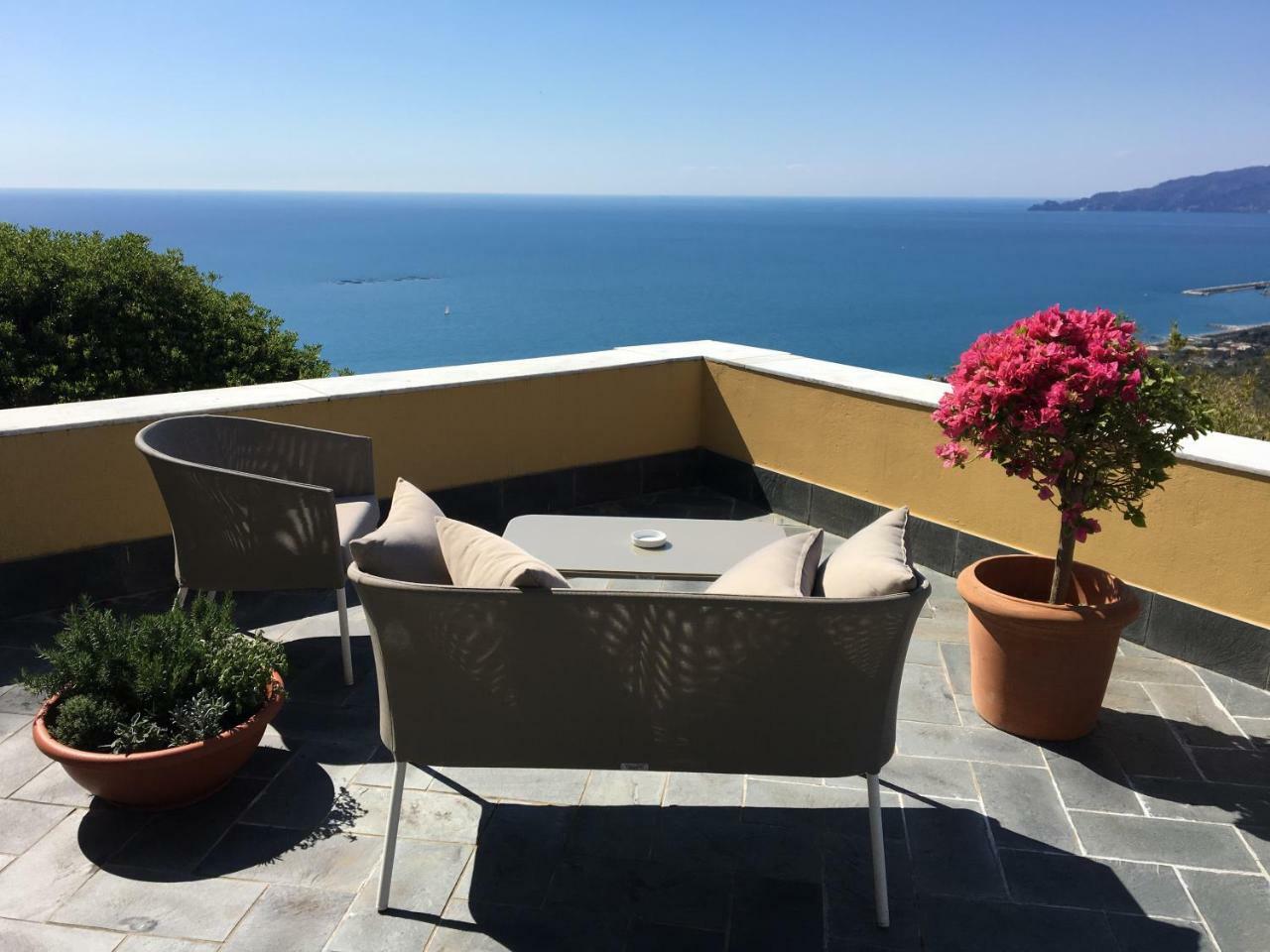 Villa Riviera Resort Lavagna Exteriér fotografie